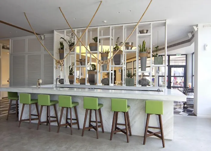 Aqua Bay Hotel Planos (Zakynthos)