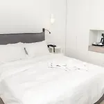 Aqua Bay